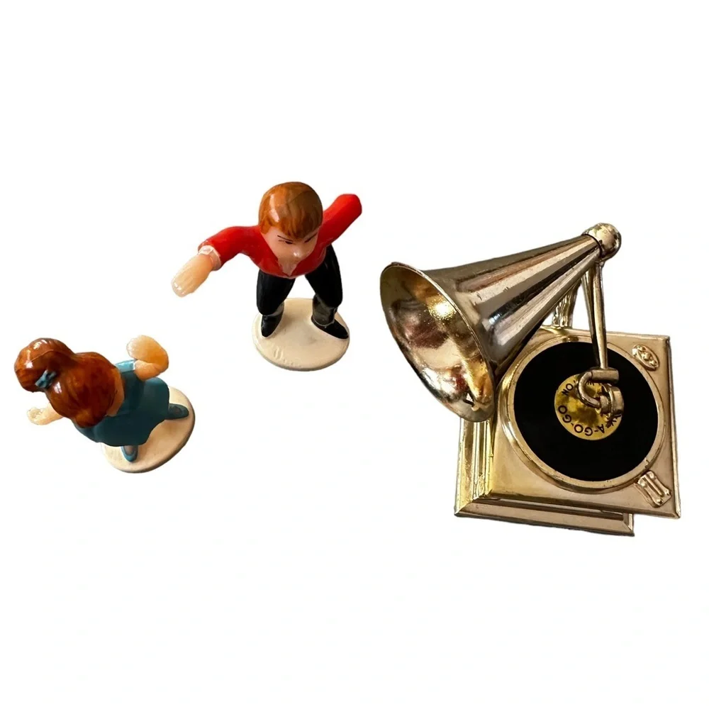 Vintage Wilton‎ Cake Decorations